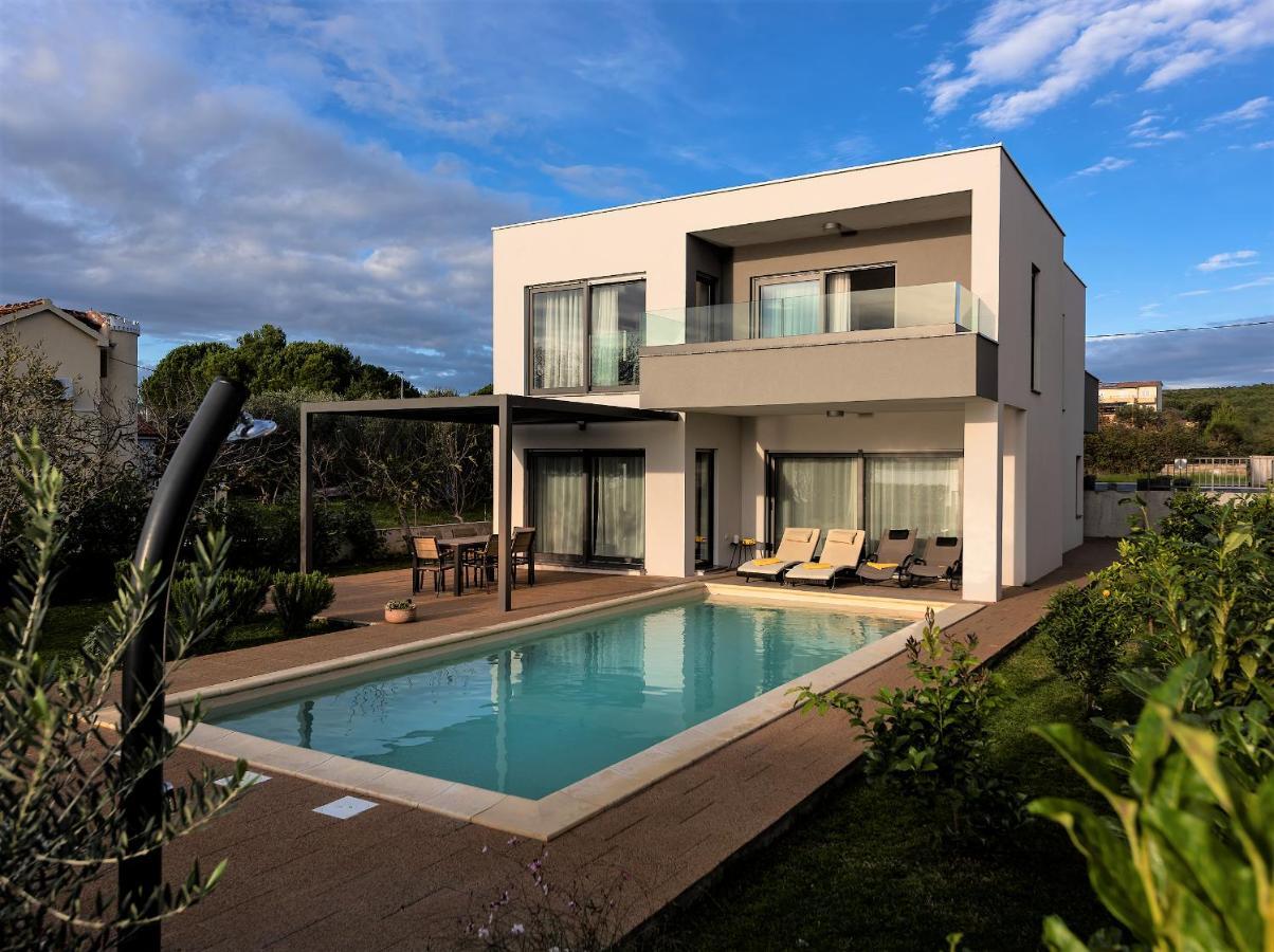 Villa Lu-Ma ตูรันญ์ ภายนอก รูปภาพ
